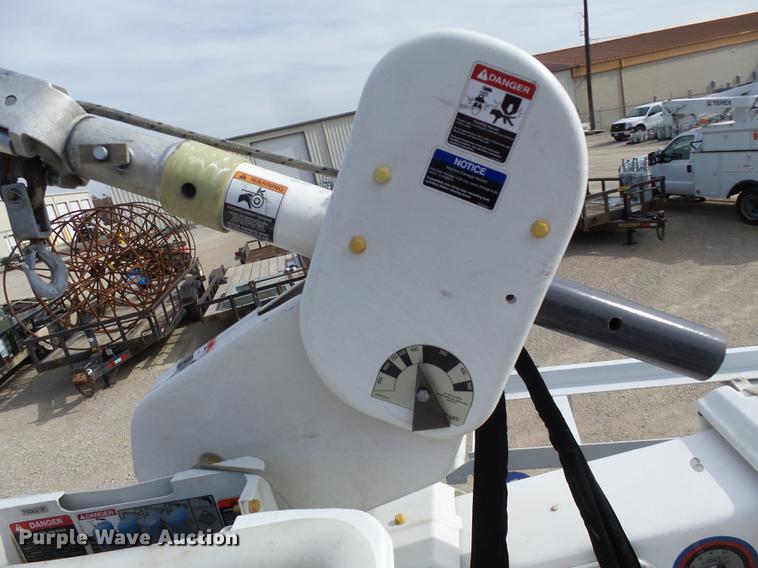 image for item DD2435 2012 Ford F550 bucket truck