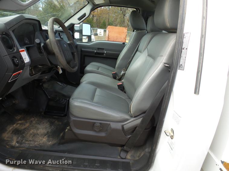 image for item DD2435 2012 Ford F550 bucket truck