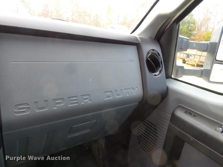 image for item DD2435 2012 Ford F550 bucket truck