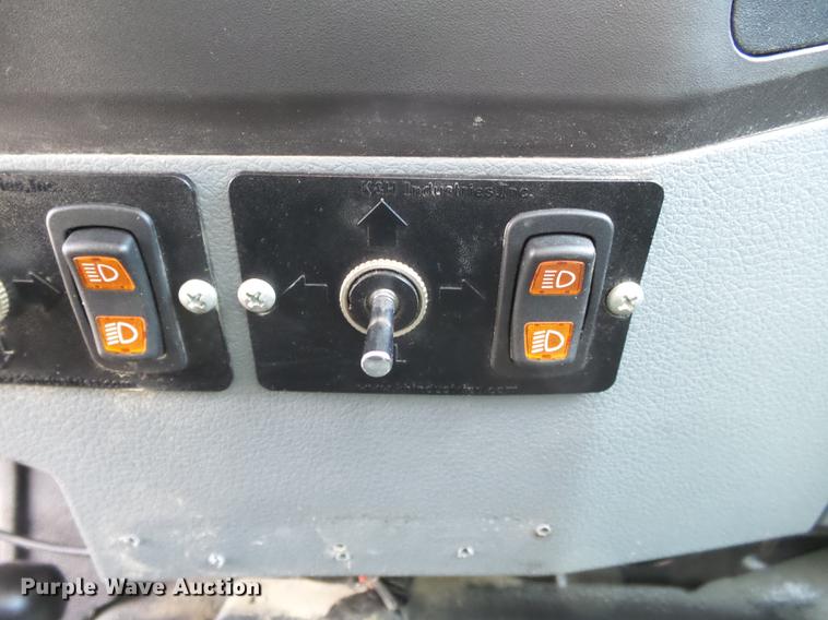 image for item DD2435 2012 Ford F550 bucket truck