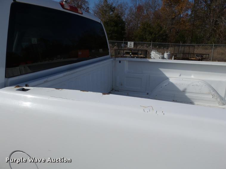 image for item DD2436 2006 Chevrolet Silverado 1500 Ext. Cab pickup truck