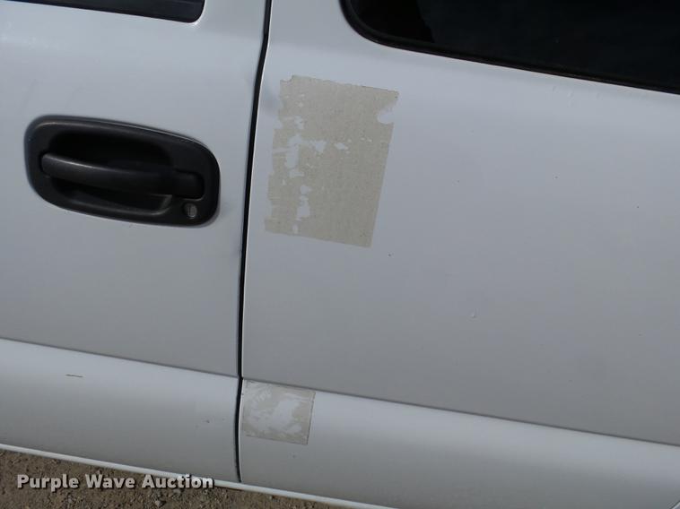 image for item DD2436 2006 Chevrolet Silverado 1500 Ext. Cab pickup truck