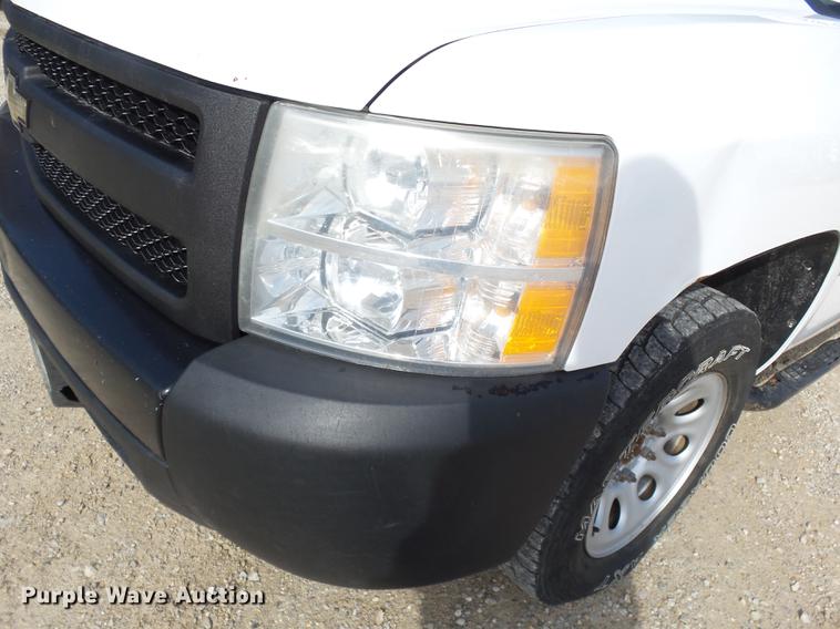 image for item DD2437 2008 Chevrolet Silverado 1500 Ext. Cab pickup truck