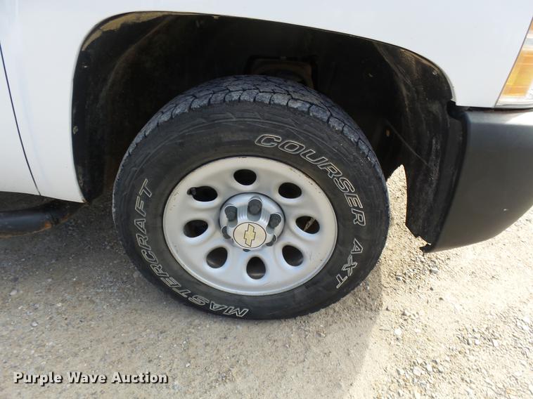 image for item DD2437 2008 Chevrolet Silverado 1500 Ext. Cab pickup truck