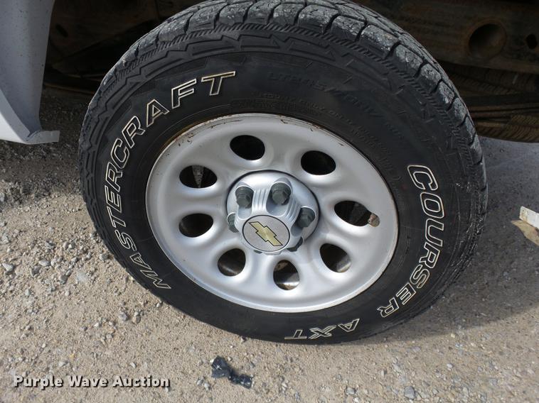 image for item DD2437 2008 Chevrolet Silverado 1500 Ext. Cab pickup truck