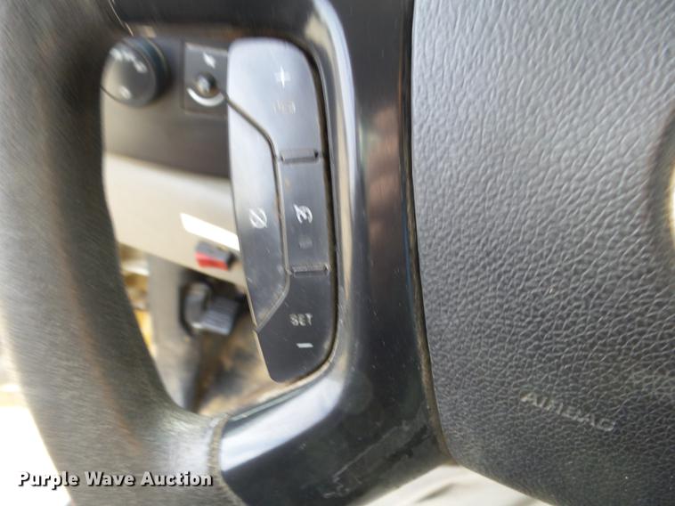 image for item DD2438 2008 Chevrolet Silverado 1500 pickup truck