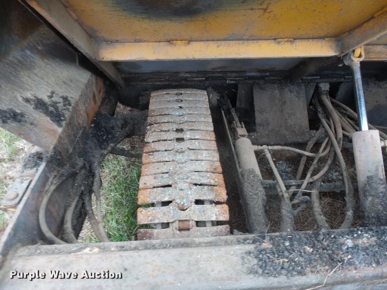 image for item DD2446 Mauldin 500 paver