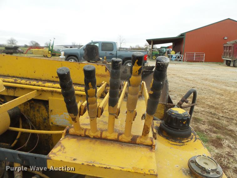 image for item DD2446 Mauldin 500 paver