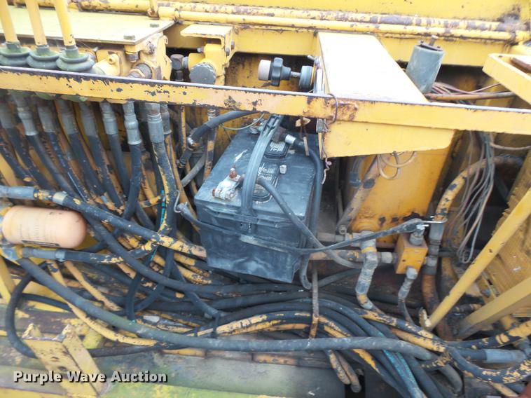 image for item DD2446 Mauldin 500 paver