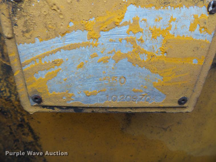 image for item DD2446 Mauldin 500 paver