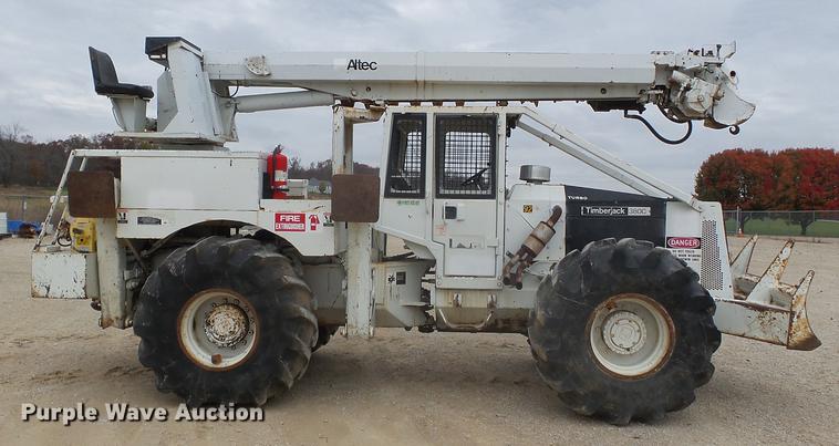 image for item DD2451 1992 Timberjack 380C skidder with digger derrick