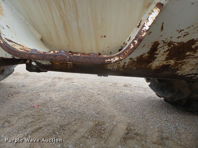 image for item DD2451 1992 Timberjack 380C skidder with digger derrick