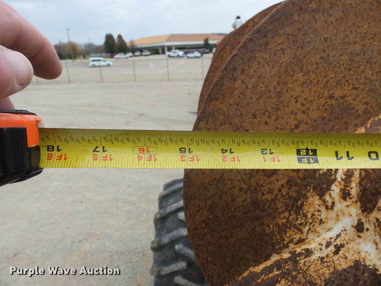 image for item DD2451 1992 Timberjack 380C skidder with digger derrick