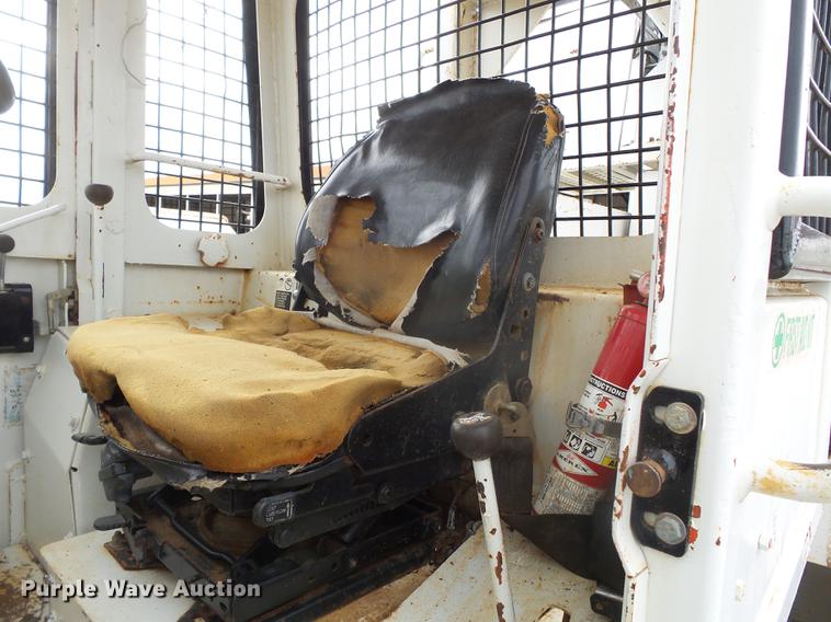 image for item DD2451 1992 Timberjack 380C skidder with digger derrick