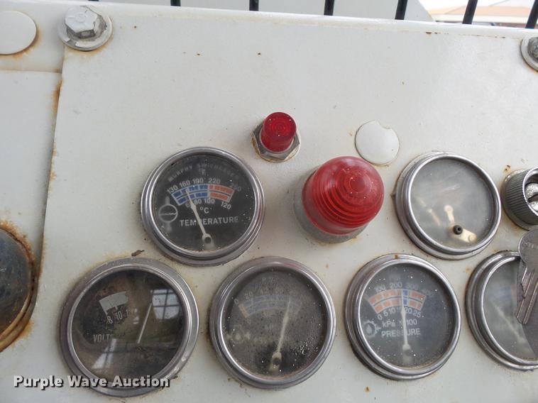 image for item DD2451 1992 Timberjack 380C skidder with digger derrick