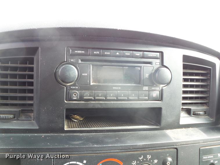 image for item DD2452 2009 Dodge Ram 5500 bucket truck