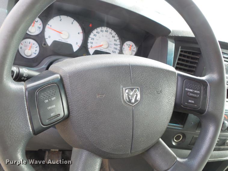 image for item DD2452 2009 Dodge Ram 5500 bucket truck