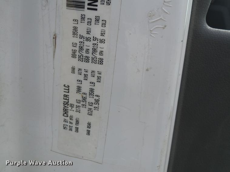 image for item DD2452 2009 Dodge Ram 5500 bucket truck