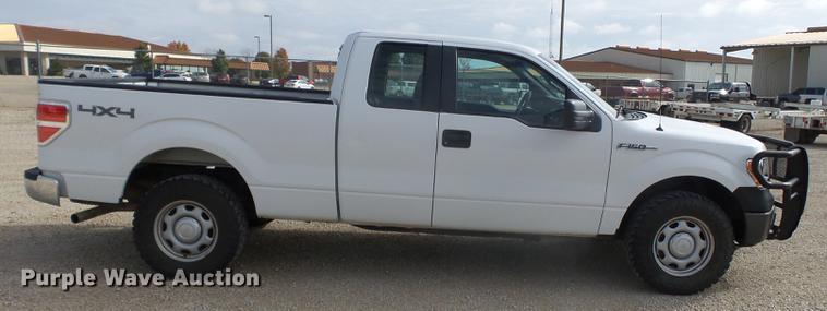 image for item DD2453 2013 Ford F150 SuperCab pickup truck