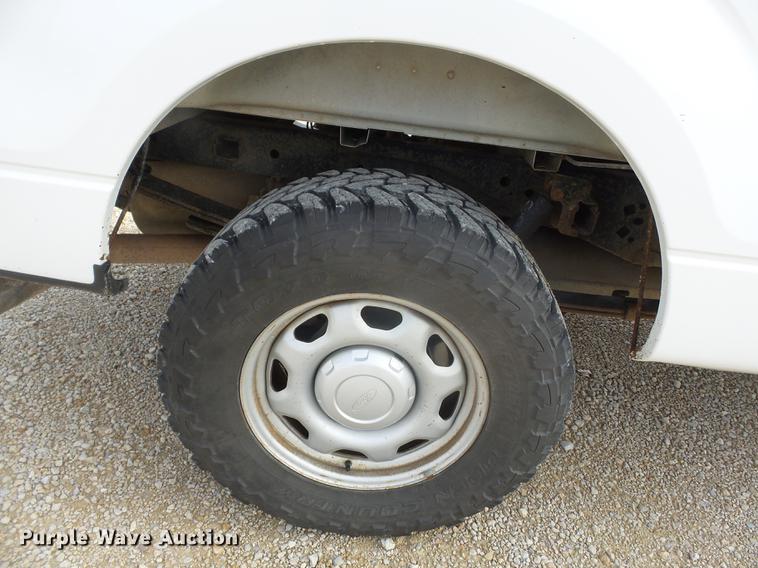 image for item DD2453 2013 Ford F150 SuperCab pickup truck