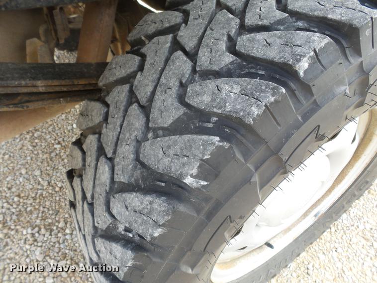 image for item DD2453 2013 Ford F150 SuperCab pickup truck