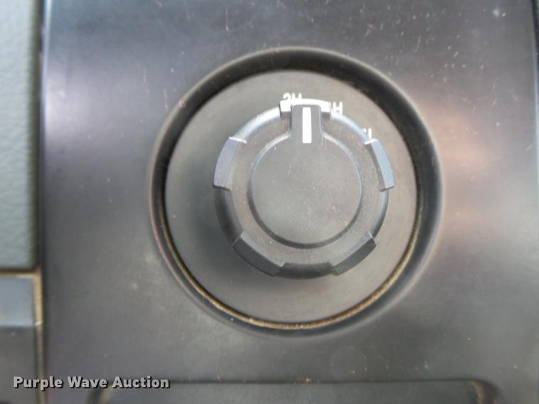 image for item DD2453 2013 Ford F150 SuperCab pickup truck