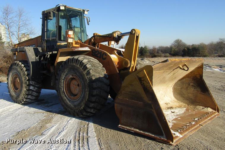 image for item DD3827 2000 Case 921C wheel loader