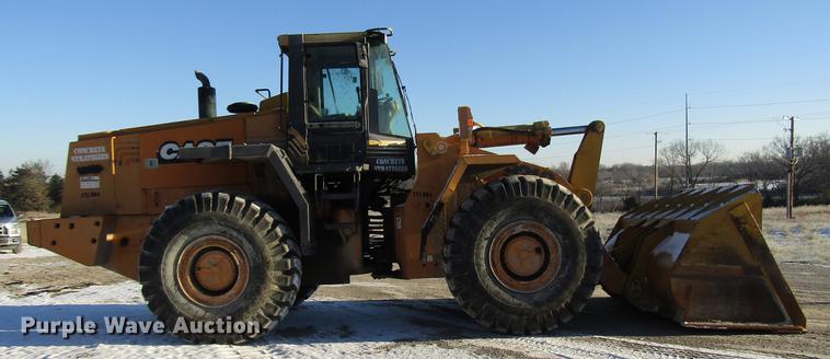 image for item DD3827 2000 Case 921C wheel loader