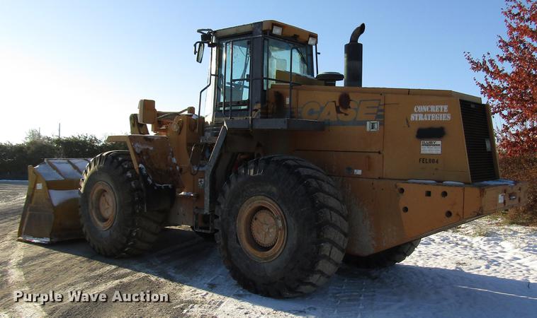 image for item DD3827 2000 Case 921C wheel loader
