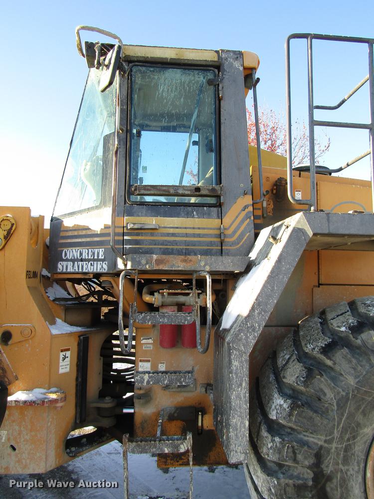 image for item DD3827 2000 Case 921C wheel loader