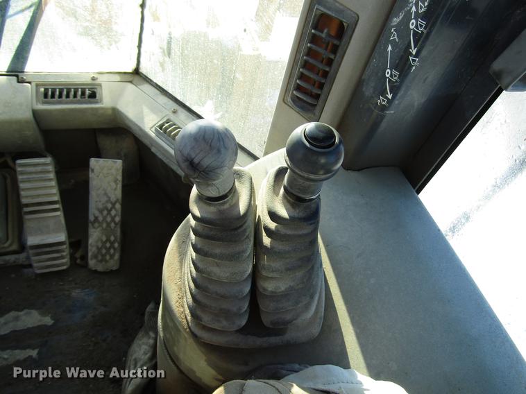 image for item DD3827 2000 Case 921C wheel loader