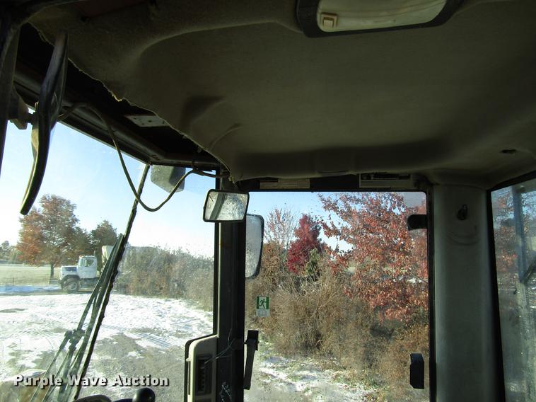 image for item DD3827 2000 Case 921C wheel loader