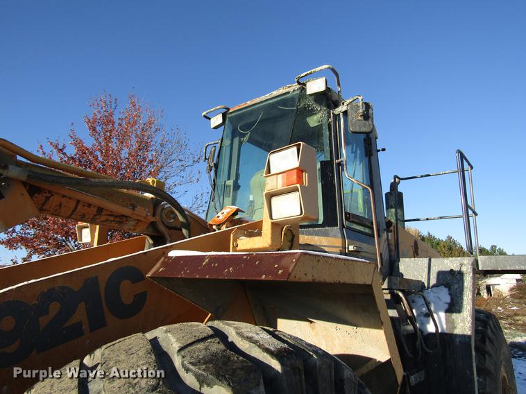 image for item DD3827 2000 Case 921C wheel loader