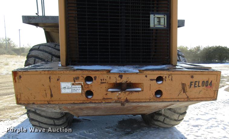 image for item DD3827 2000 Case 921C wheel loader