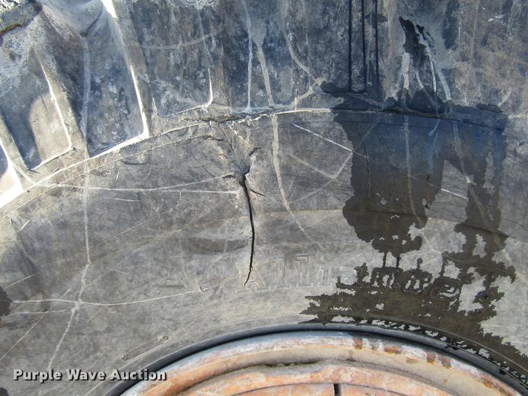 image for item DD3827 2000 Case 921C wheel loader