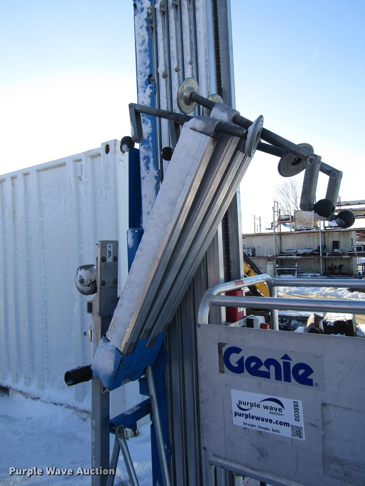 image for item DD3893 1999 Genie AWPA36S aerial work platform