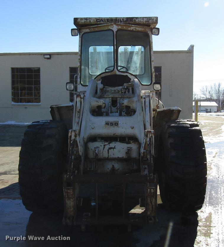 image for item DD3897 1969 Caterpillar 950 wheel loader