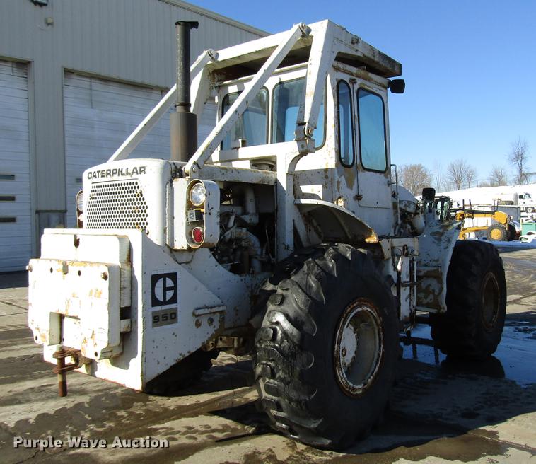 image for item DD3897 1969 Caterpillar 950 wheel loader