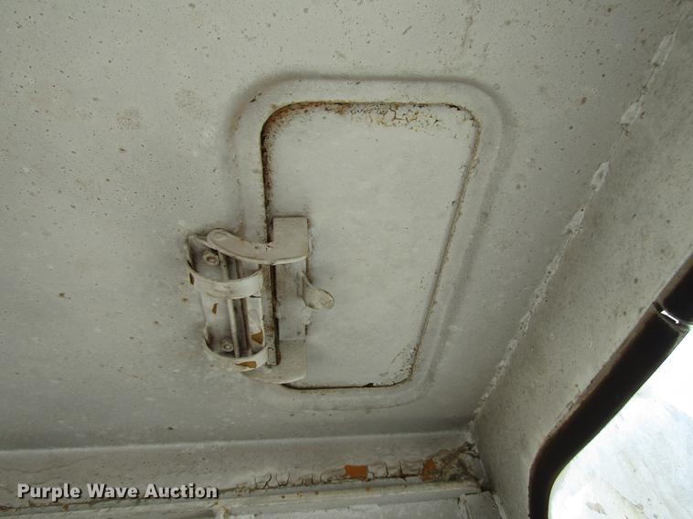 image for item DD3897 1969 Caterpillar 950 wheel loader