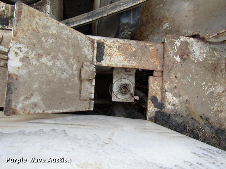 image for item DD3897 1969 Caterpillar 950 wheel loader