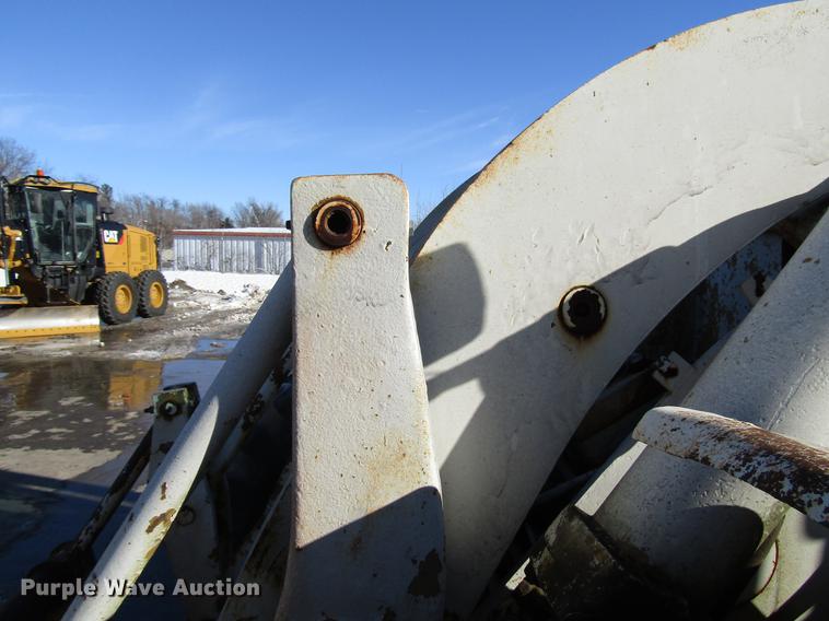 image for item DD3897 1969 Caterpillar 950 wheel loader