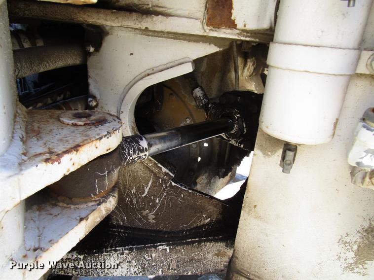 image for item DD3897 1969 Caterpillar 950 wheel loader