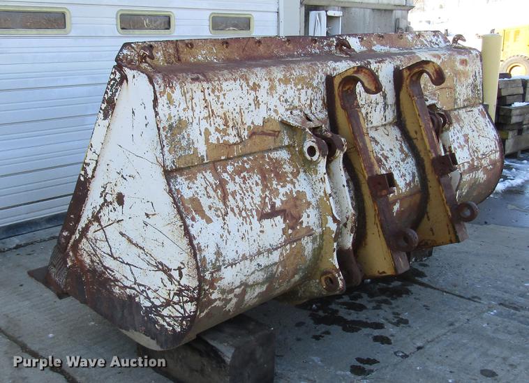 image for item DD3897 1969 Caterpillar 950 wheel loader