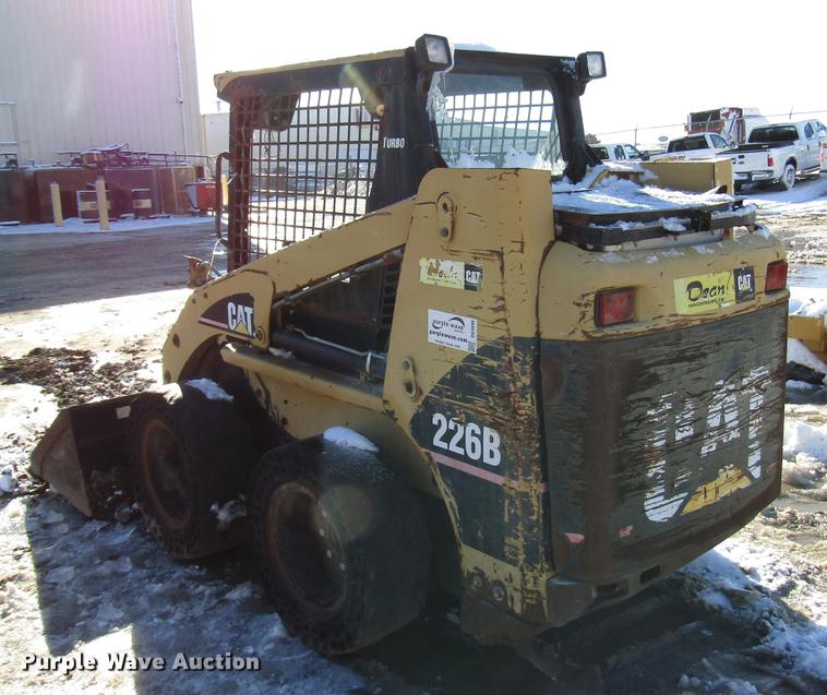 image for item DD3898 Caterpillar 226B skid steer