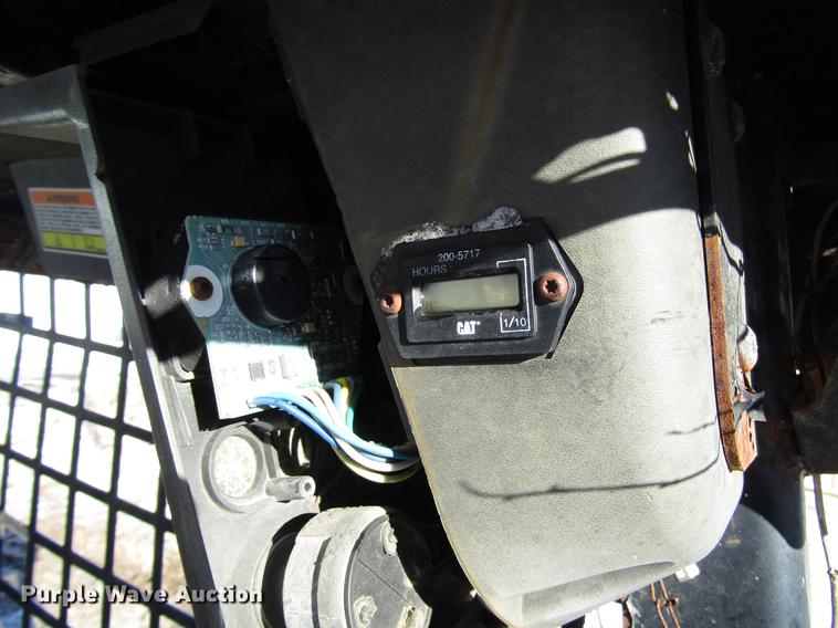 image for item DD3898 Caterpillar 226B skid steer