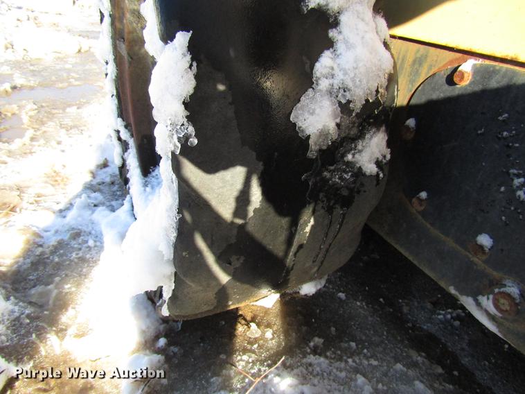 image for item DD3898 Caterpillar 226B skid steer