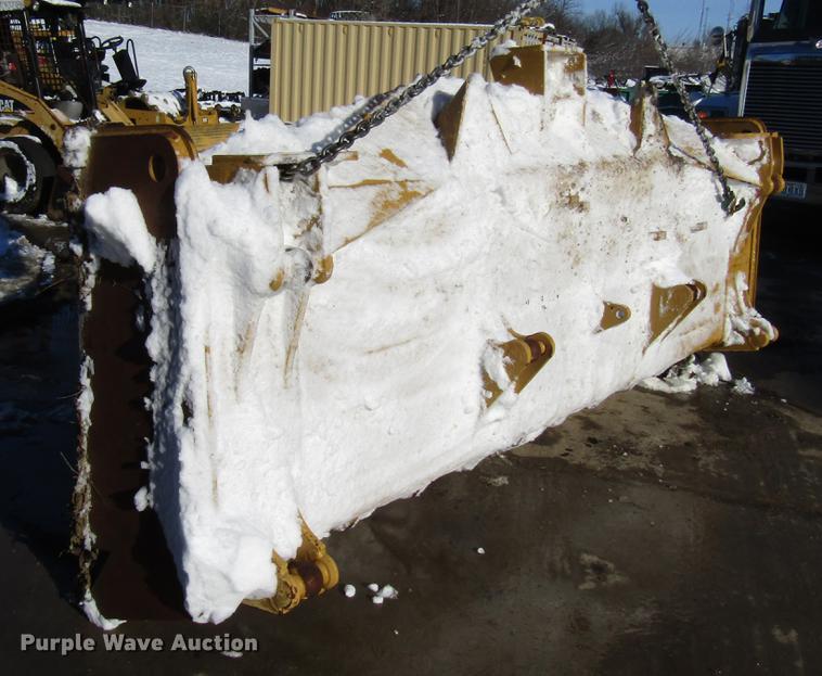 image for item DD3899 Caterpillar D6T semi-U dozer blade