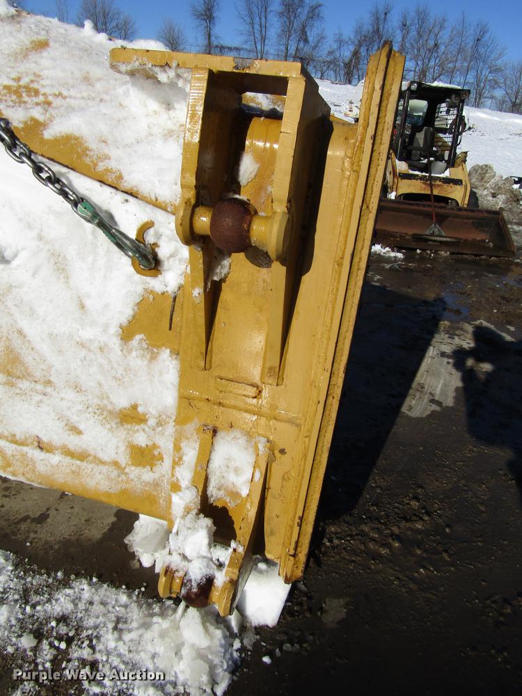 image for item DD3899 Caterpillar D6T semi-U dozer blade