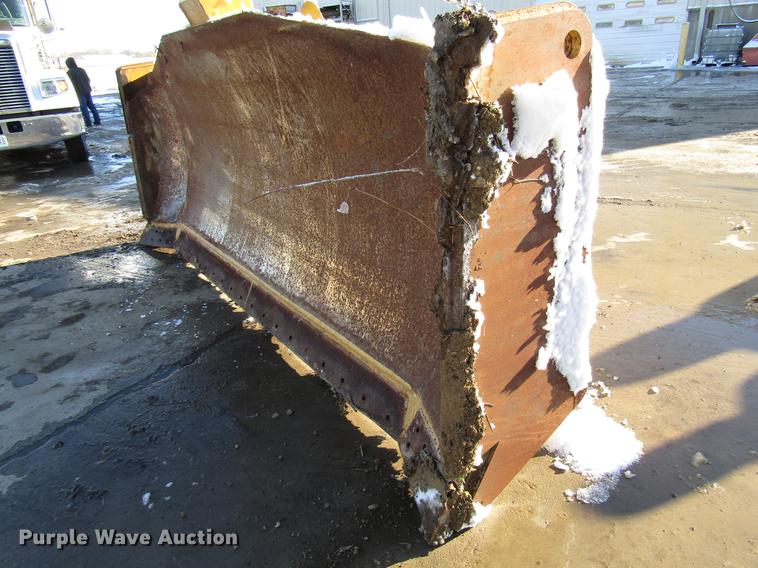 image for item DD3899 Caterpillar D6T semi-U dozer blade