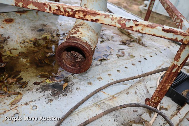 image for item DD5342 Lufkin TBF flatbed trailer